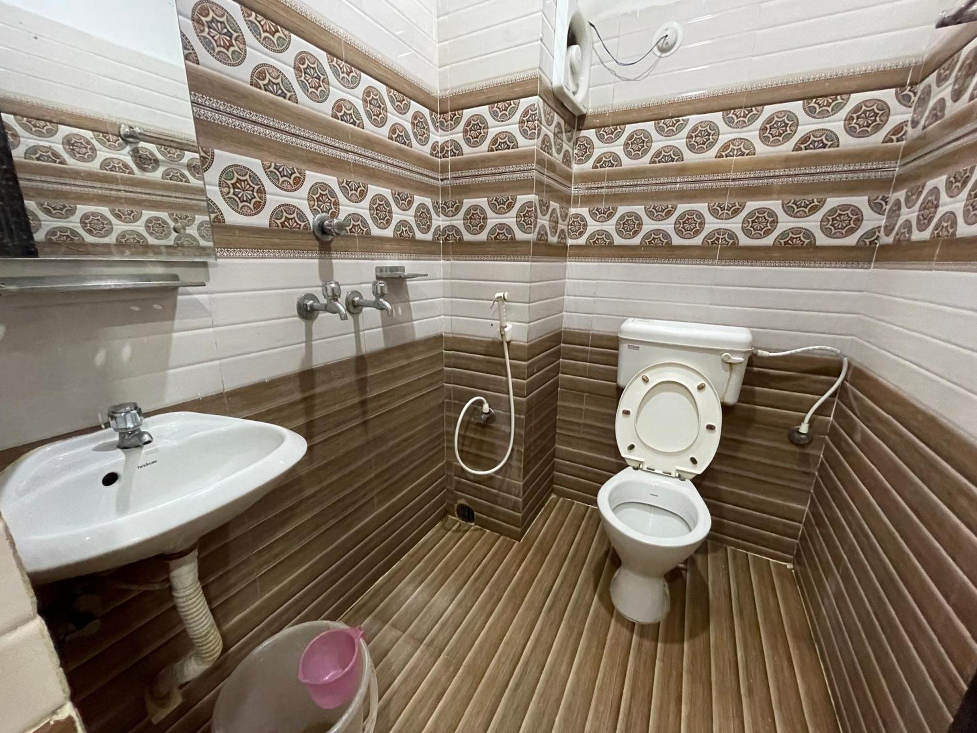 Hotel Seven Inn By Seven Group Puri Ngoại thất bức ảnh